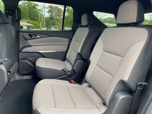 New 2026 Chevrolet Traverse LT w/ Sun and Wheel Package image 17