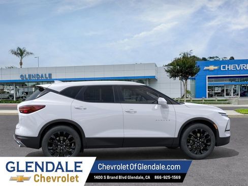 New 2026 Chevrolet Blazer LT w/ LPO, Floor Liner Package FWD image 5