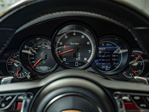 Certified 2017 Porsche 911 Turbo AWD/4WD image 38