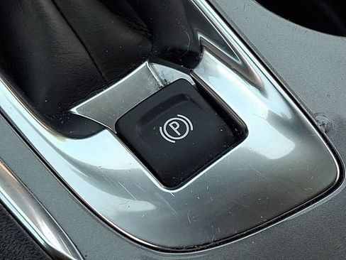 Certified 2025 Chevrolet Malibu LT FWD image 25