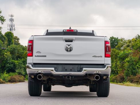 Used 2022 RAM 1500 Laramie AWD/4WD image 8