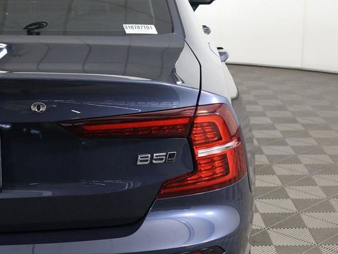 Used 2024 Volvo S60 B5 Core image 16