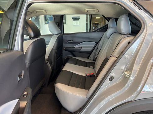 Used 2021 Nissan Kicks SR w/ SR Premium Package FWD image 26