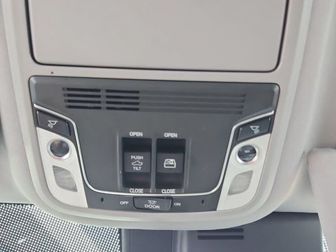 Used 2023 Honda Ridgeline RTL-E image 22