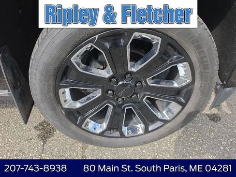 Used 2019 GMC Yukon Denali w/ Denali Ultimate Package AWD/4WD image 11