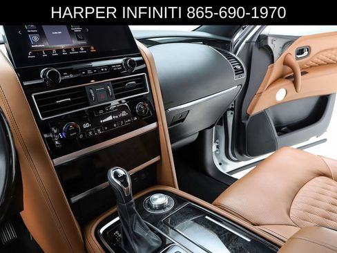 Used 2024 INFINITI QX80 Sensory AWD/4WD image 63