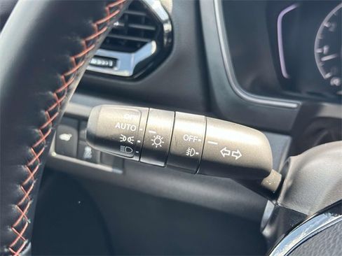 Used 2025 Honda Pilot TrailSport image 28