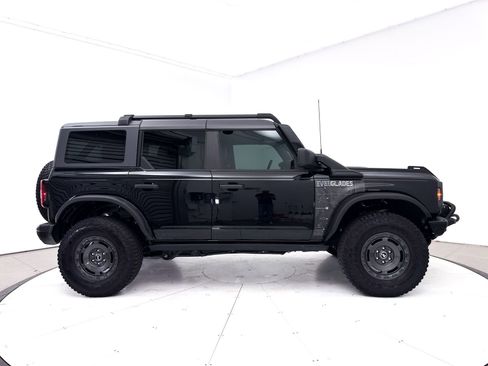 Used 2024 Ford Bronco Everglades AWD/4WD image 41