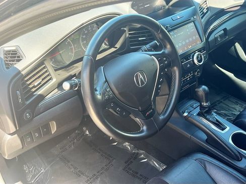 Used 2019 Acura ILX FWD image 11