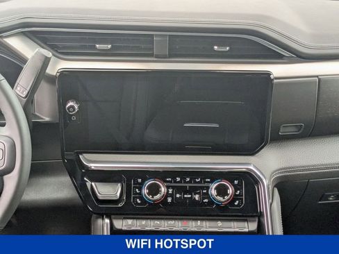 New 2025 GMC Sierra 2500 Denali w/ Denali Reserve Package image 34