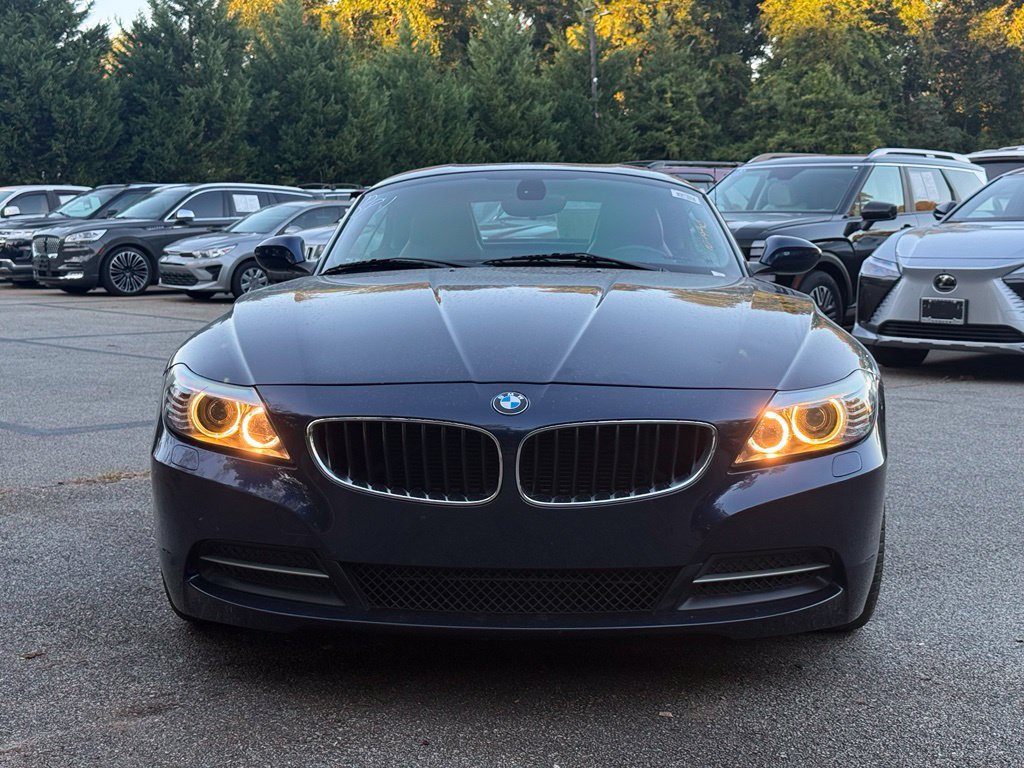 Used 2011 BMW Z4 sDrive30i RWD image 3