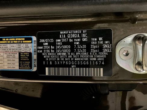 Used 2025 Kia Telluride S AWD/4WD image 31