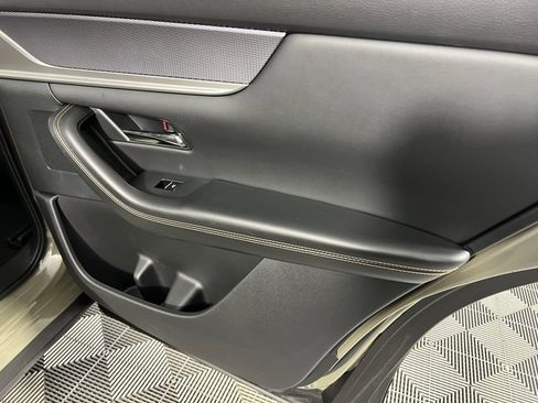 Used 2025 MAZDA CX-70 3.3 Turbo w/ Premium Plus Pkg image 32