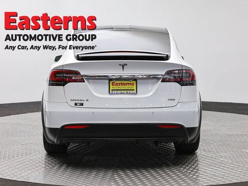 Used 2018 Tesla Model X 75D AWD/4WD image 6