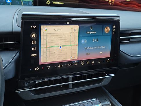 Used 2024 Lincoln Nautilus Reserve w/ Equipment Group 202A image 20