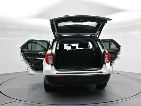 Certified 2021 Ford Explorer XLT image 36