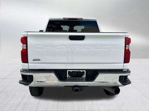 Used 2025 Chevrolet Silverado 2500 LT w/ Convenience Package image 5