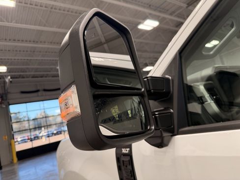 Used 2025 Ford F350 XLT w/ Black Appearance Package image 24