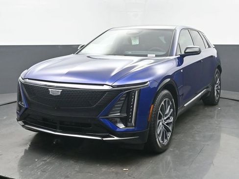 New 2026 Cadillac Lyriq Sport w/ LPO, Floor Liner Package AWD/4WD image 1