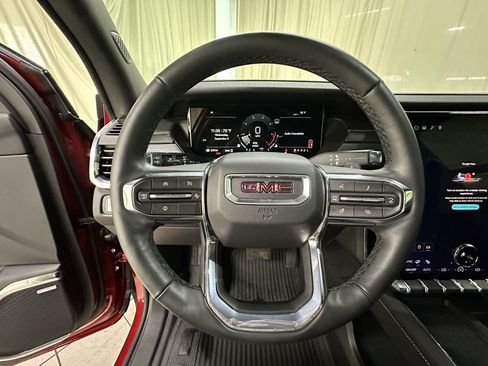 Used 2026 GMC Acadia Elevation w/ Black Edition AWD/4WD image 25