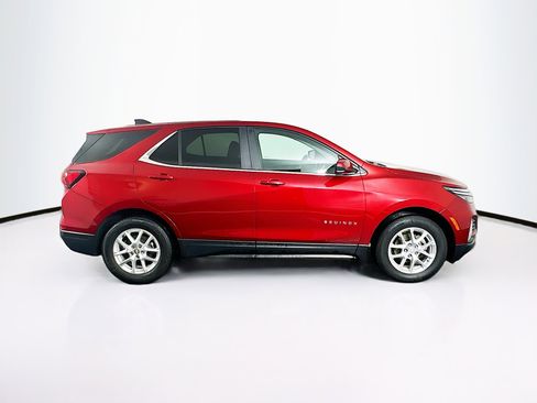 Used 2023 Chevrolet Equinox LT image 10