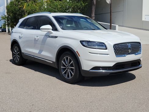 Used 2021 Lincoln Nautilus FWD image 31