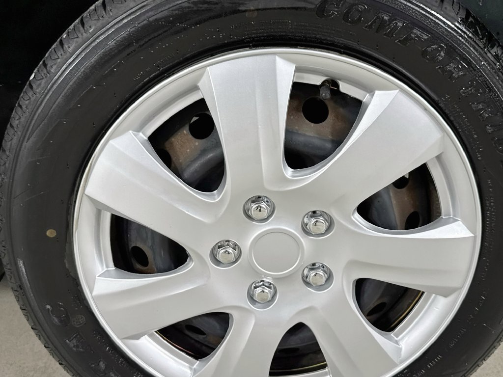 Used 2012 Scion xB FWD image 34