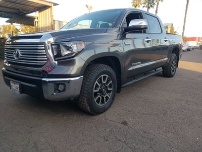 Used 2016 Toyota Tundra Limited w/ Limited Premium Package