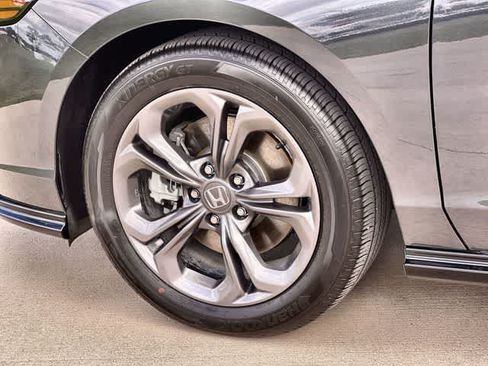 Used 2026 Honda Accord EX-L image 9
