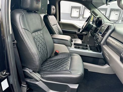 Used 2021 Ford F350 XLT w/ XLT Value Package image 23