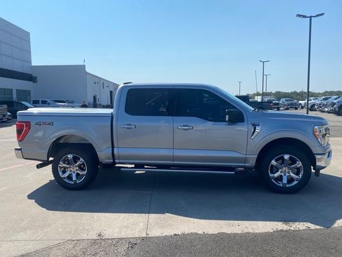 Used 2022 Ford F150 XLT w/ Equipment Group 302A High AWD/4WD image 6