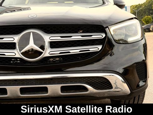 Used 2020 Mercedes-Benz GLC 300 4MATIC w/ Driver Assistance Package image 7