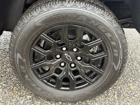 New 2026 Chevrolet Colorado W/T w/ WT Custom Package image 20