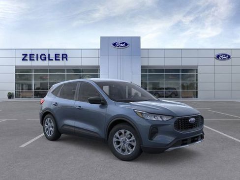 New 2026 Ford Escape Active w/ Active Premium Tech Pack image 7