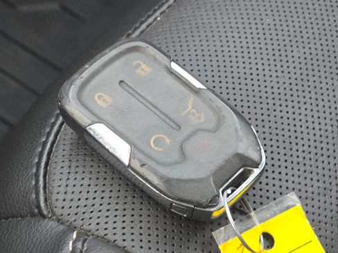 Used 2019 GMC Acadia SLT w/ Black Edition image 33