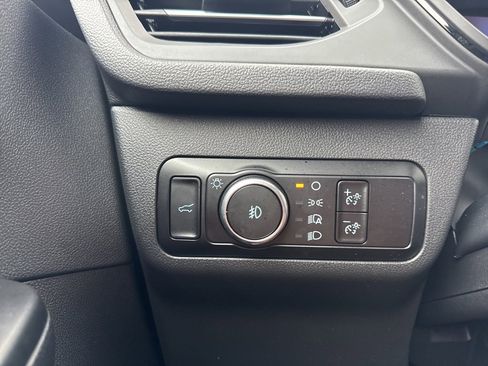 Used 2025 Ford Escape ST-Line Select image 9