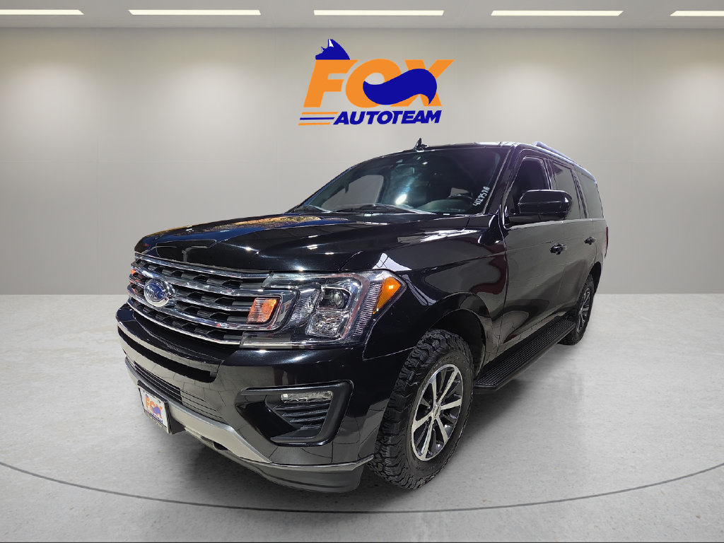 Used 2021 Ford Expedition XLT AWD/4WD image 2