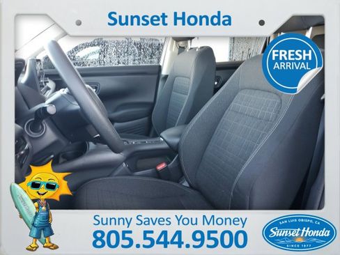 Used 2023 Honda HR-V LX image 3