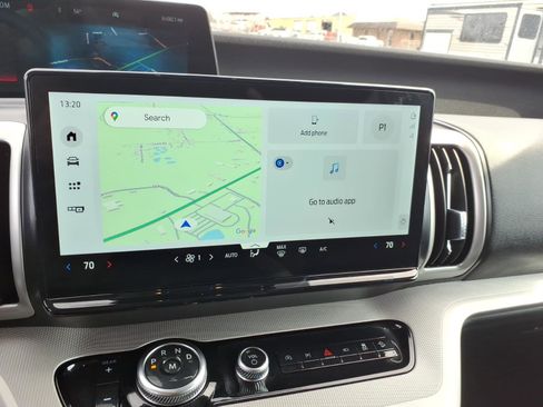 Used 2025 Ford Expedition Active image 15