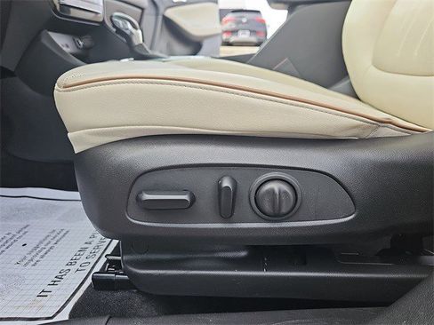 Certified 2024 Buick Encore GX Avenir w/ Avenir Convenience Package image 29