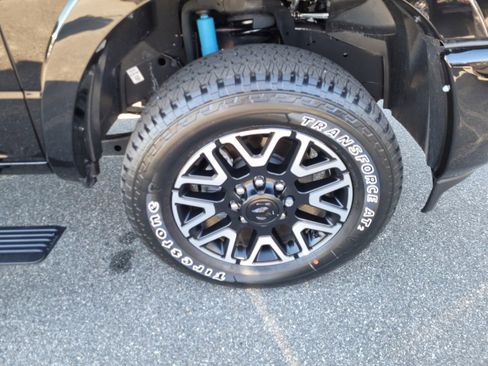 New 2026 RAM 2500 Limited image 10