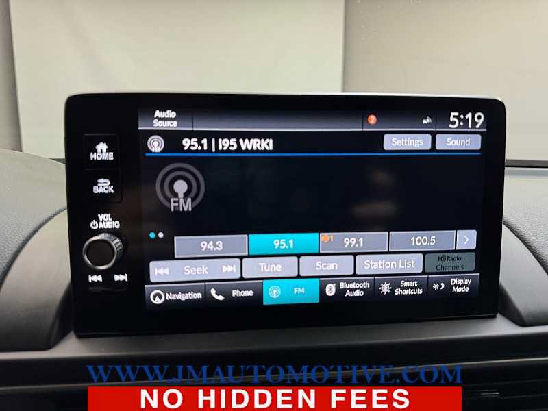 Used 2023 Honda Pilot Elite image 25