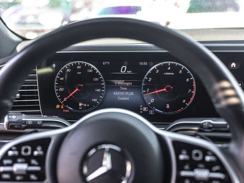 Used 2021 Mercedes-Benz GLE 350 4MATIC w/ Premium Package image 14