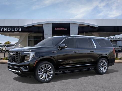 New 2026 GMC Yukon XL Denali Ultimate AWD/4WD image 2