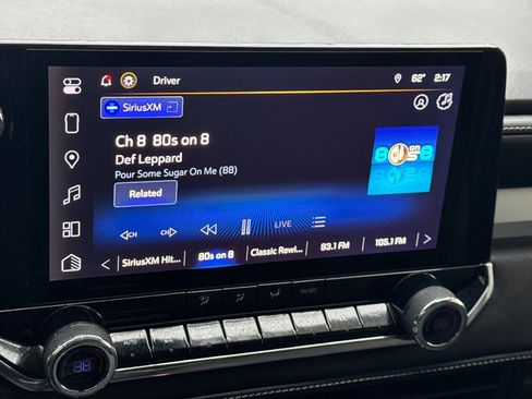 Used 2024 Chevrolet Colorado LT w/ LT Convenience Package image 15