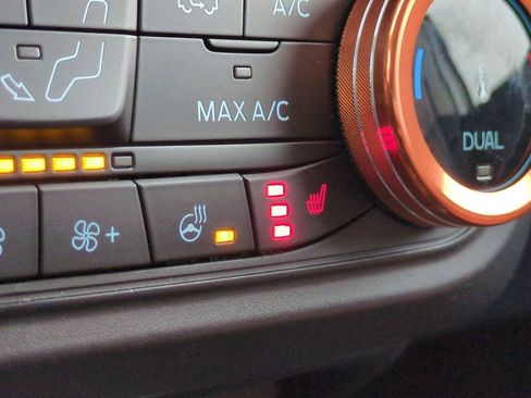 Certified 2023 Ford Maverick Lariat w/ Lariat Luxury Package image 40