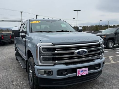 Used 2024 Ford F350 Limited w/ FX4 Off-Road Package image 6