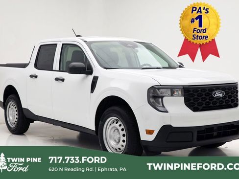 New 2025 Ford Maverick XL image 1