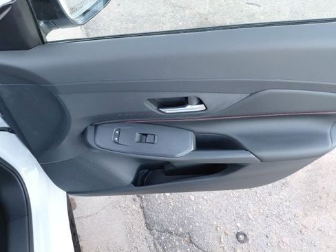 New 2026 Nissan Sentra SR w/ Floor Mat Package image 30