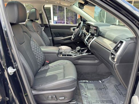 Used 2022 Kia Sorento SX Prestige AWD/4WD image 15